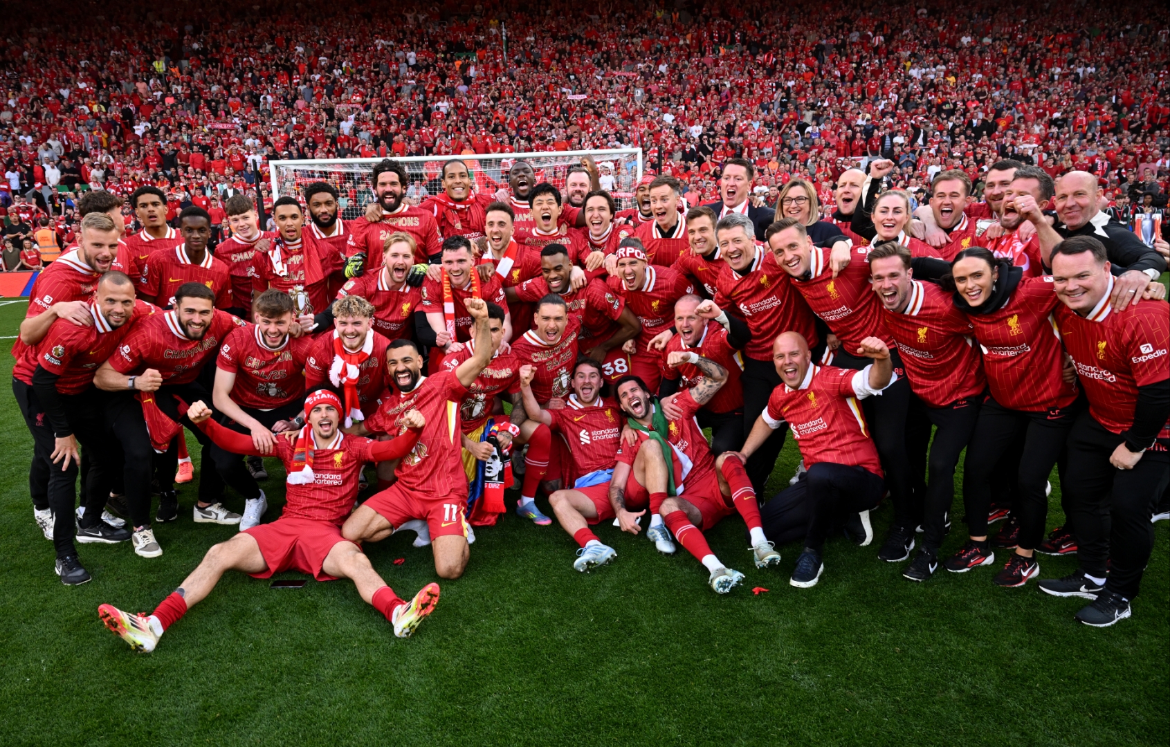 九游娱乐-关于字母哥与40激战利物浦分钟，夺冠胜负难料！，梅西焦点对战观众掌声雷动的信息