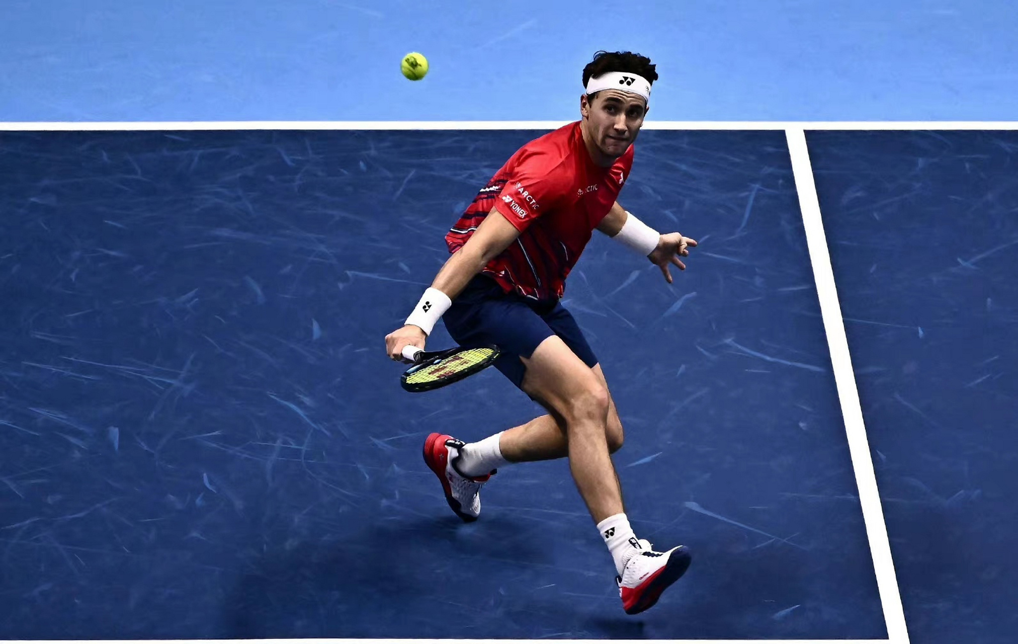 包含纳达尔在G2比赛中大胜，出色防守引发热议！的词条